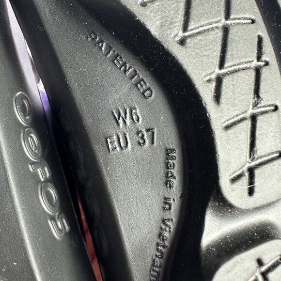 OOFOS OOlala Luxe Women's size 6/EURO 37 Thong Comfort Sandals - Picture 8 of 8